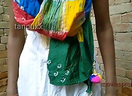 Outdoor teen girl Puja Gupta fucking