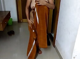 Brunette slut queen sonali fucked with big monster cock cumshot